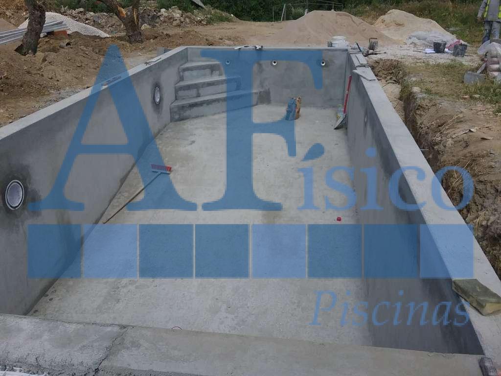 Projeto de construção de piscina em Ameixoeira - obras de construção