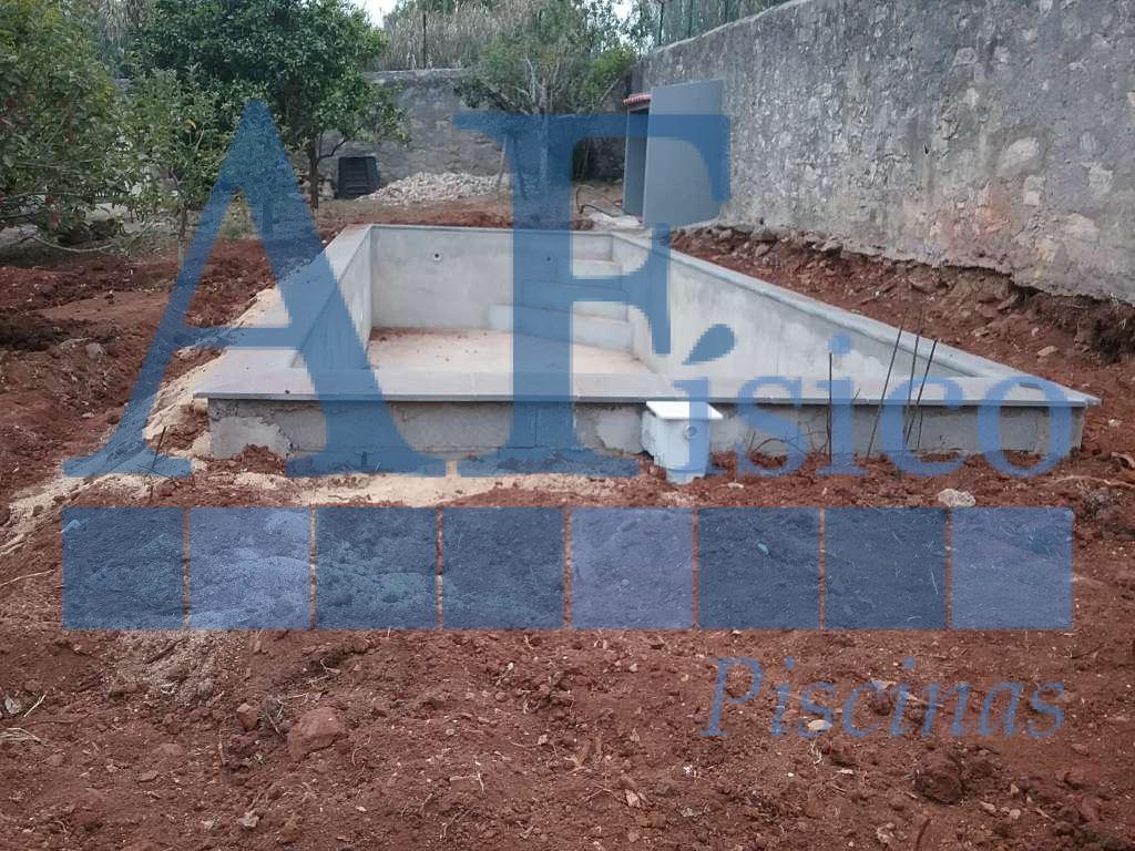 Projeto de construção de piscina em Cabriz - obras de construção