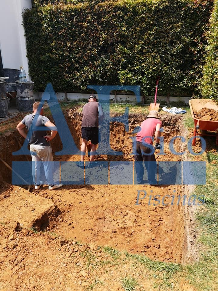 Projeto de construção de piscina em Loures - obras de construção