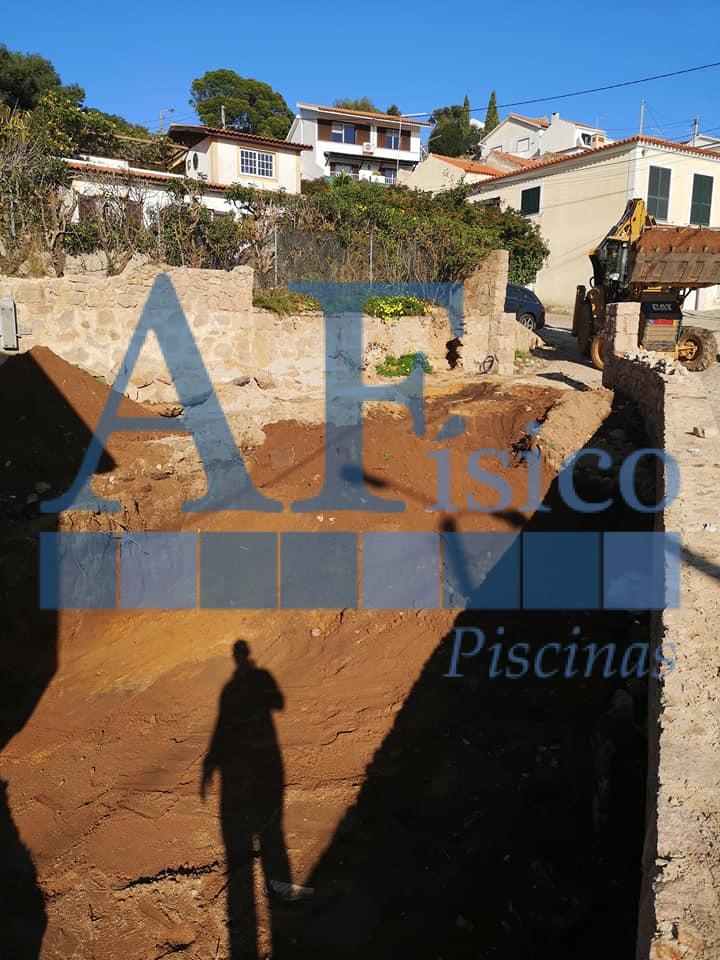 Projeto de construção de piscina em Malveira da Serra - obras de construção