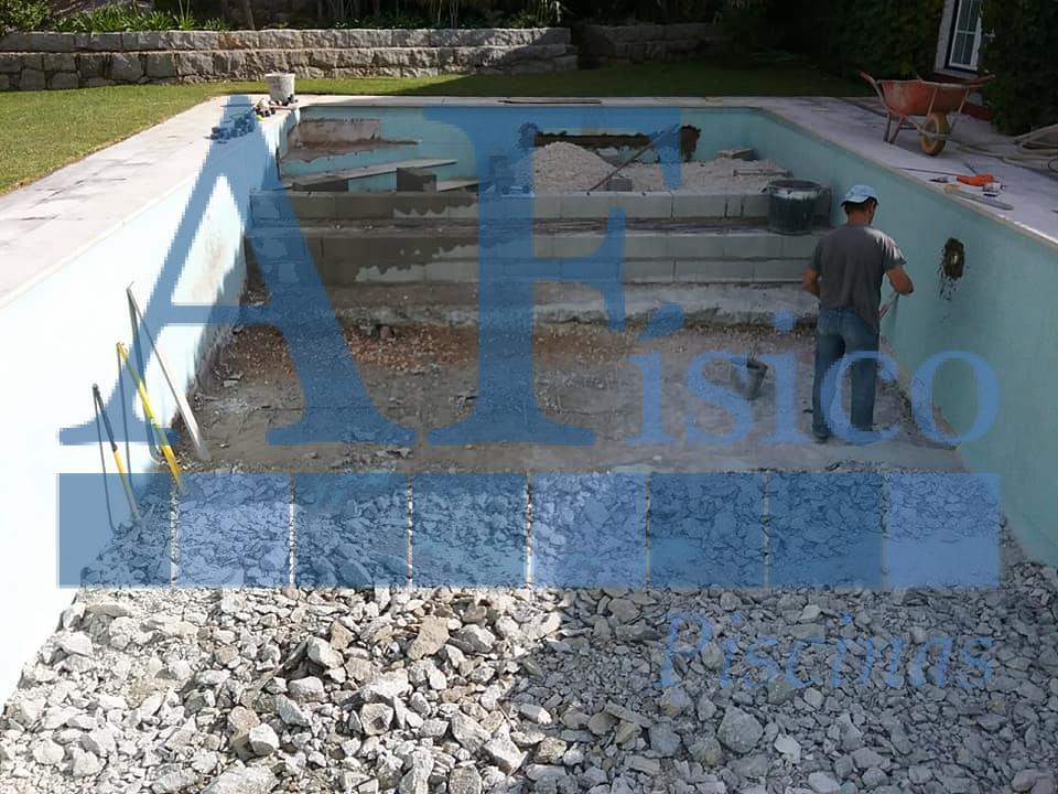 Projeto de recuperação de piscina na Charneca - obras de recuperação